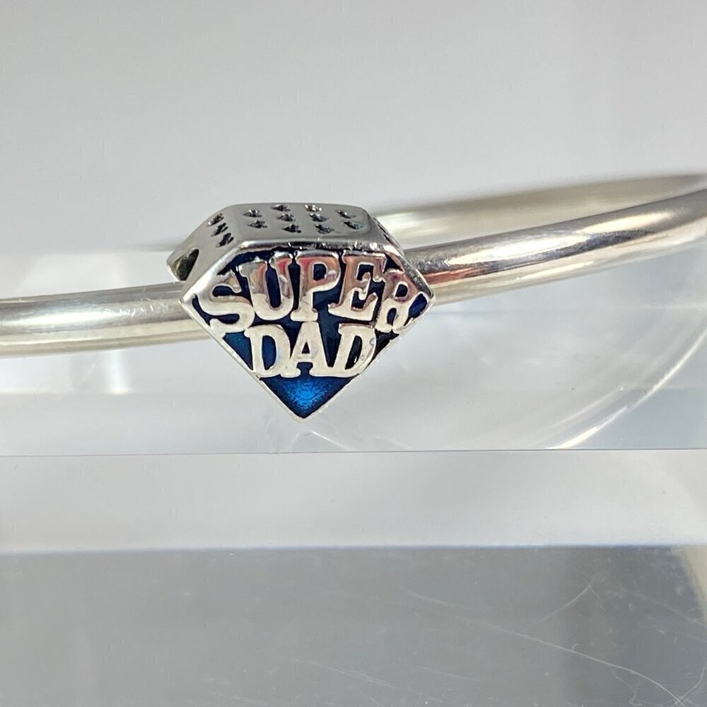 Super Dad Charm - Picture 2 of 12
